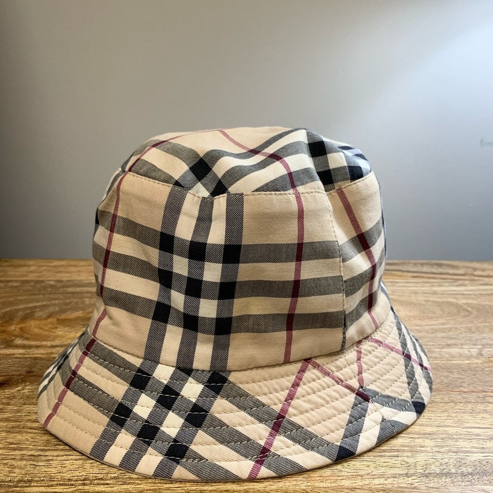 Burberry Vintage Check Bucket Hat